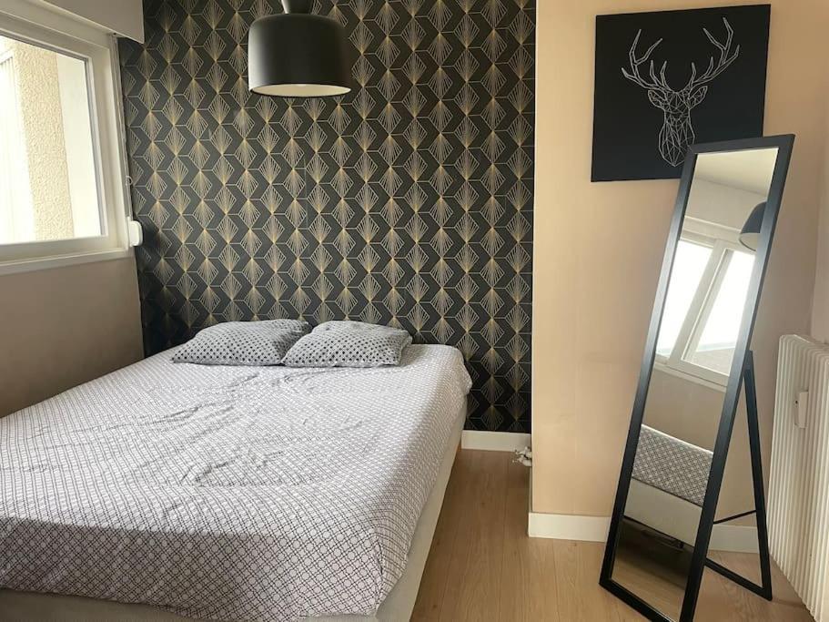 Appartement Lumineux Reims Exteriör bild